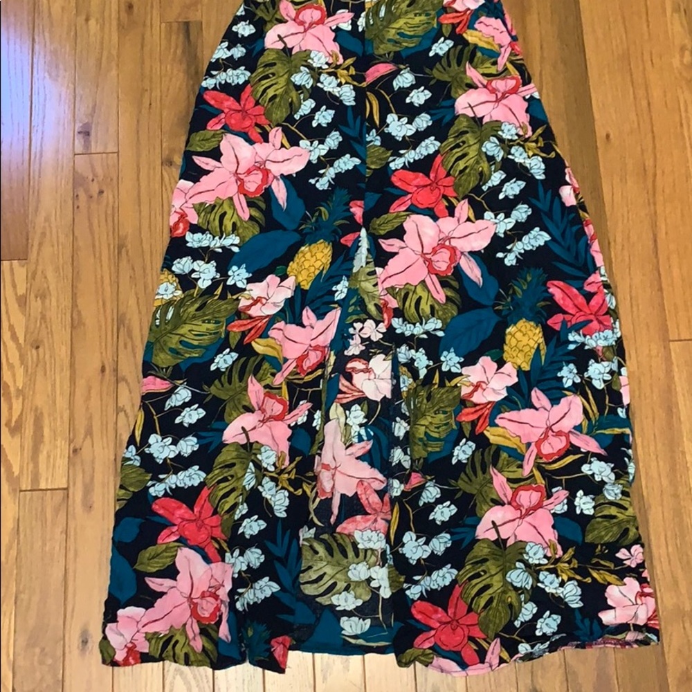 Summer Dress - Picture 3 of 5